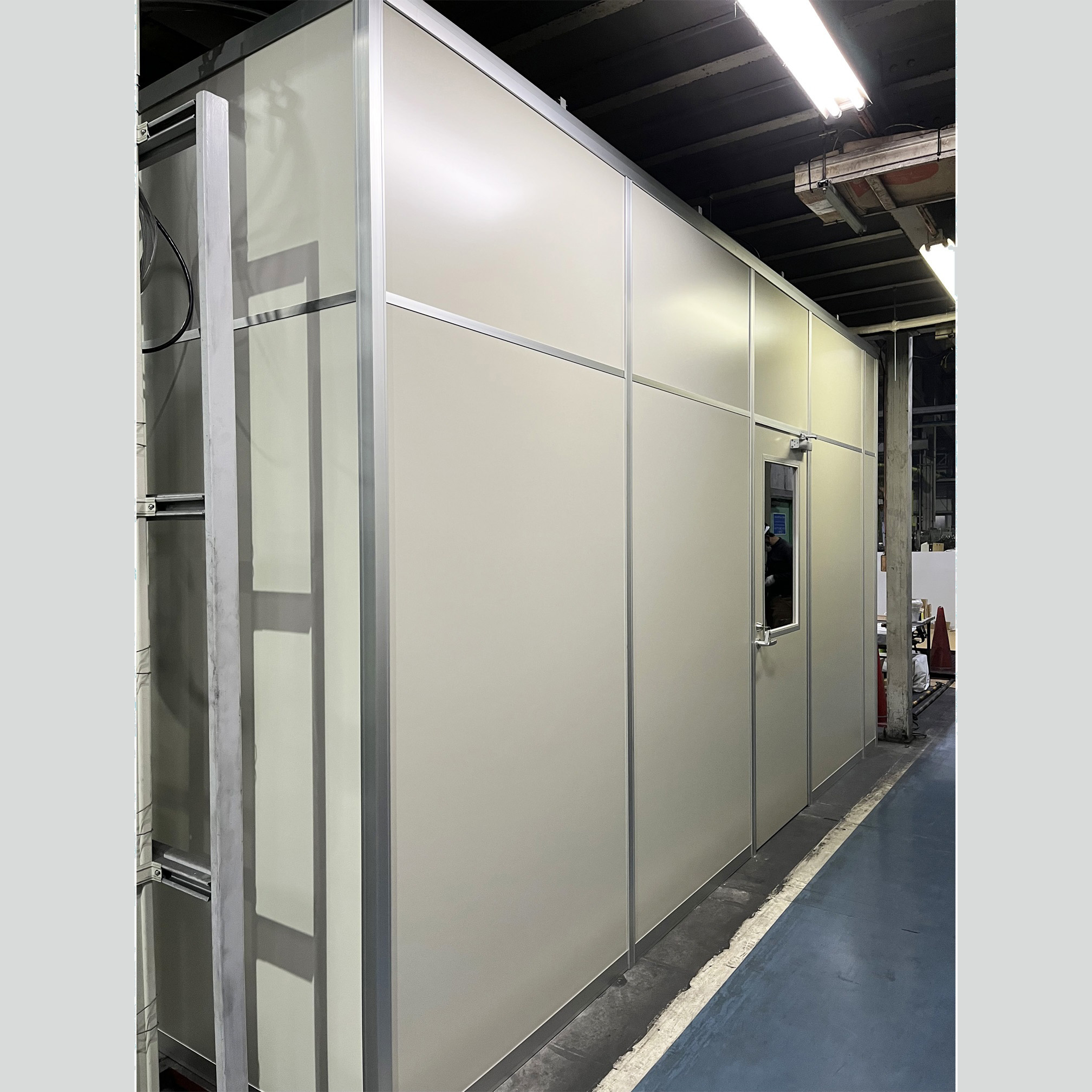 電気室ブース新設完工