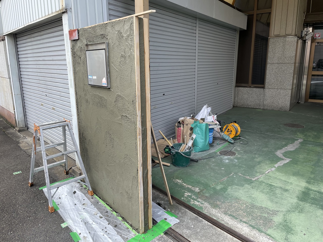⑦門塀 タイル下地 モルタル塗り