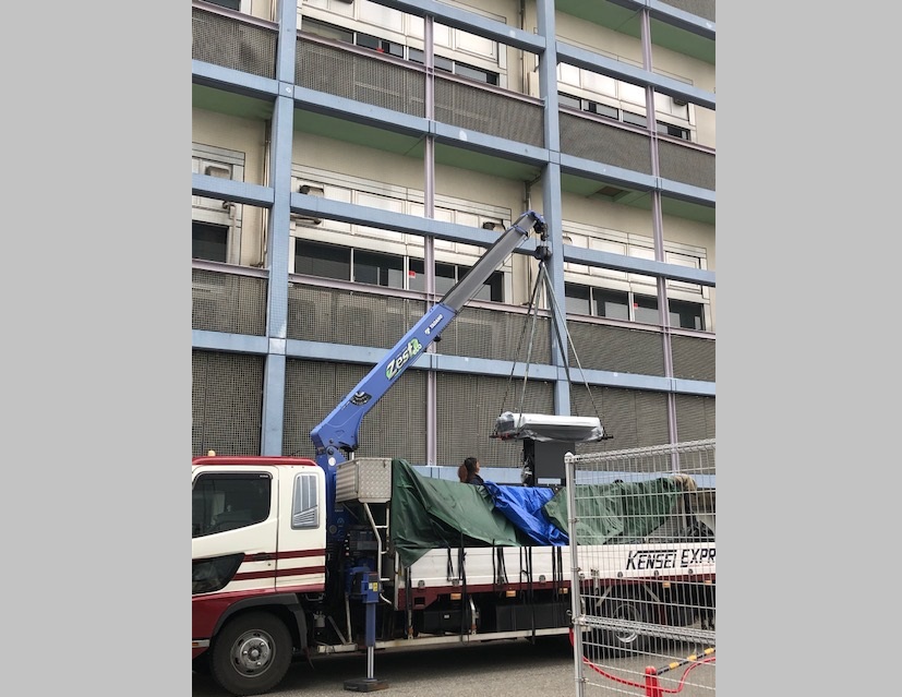 バーフィーダー　搬入作業