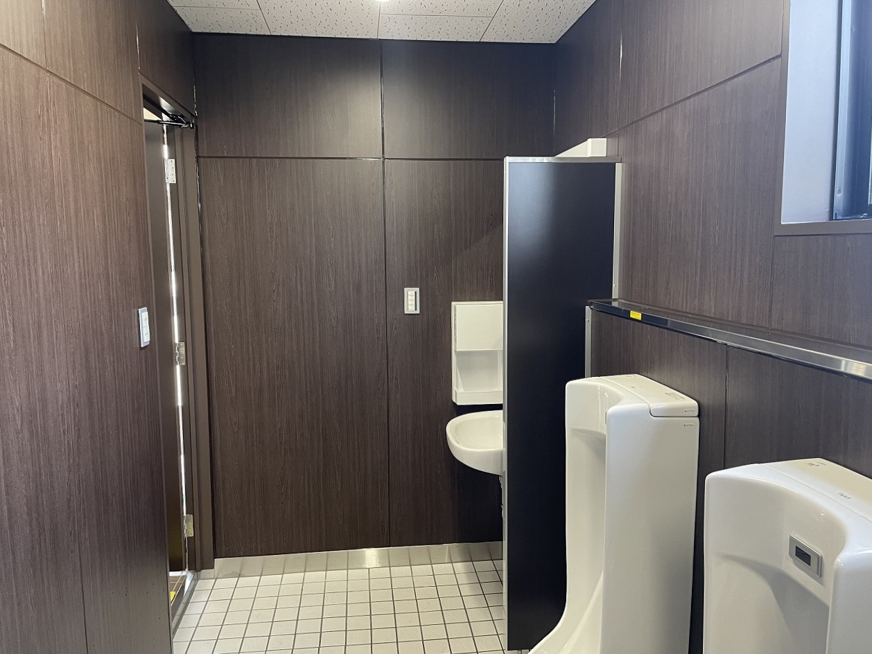 従業員トイレ改修工事完了